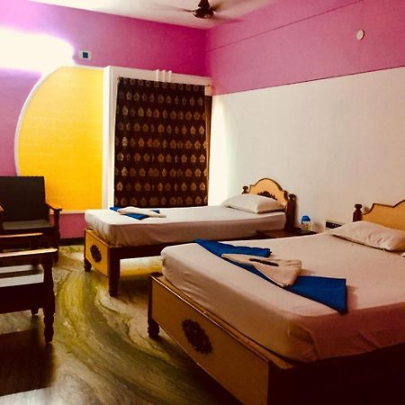 Arunaalaya Residency Hotel Tiruvannamalai Ngoại thất bức ảnh