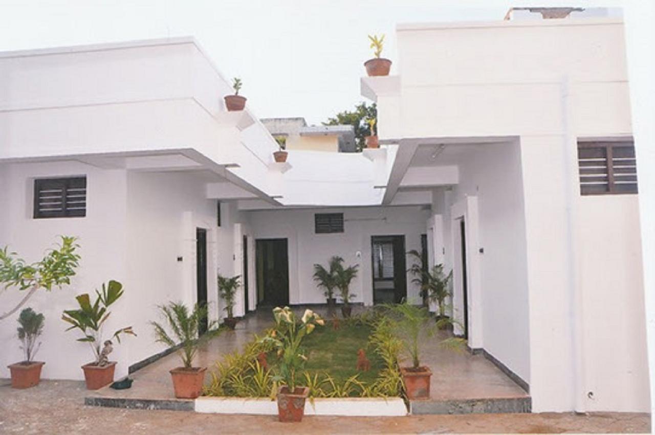 Arunaalaya Residency Hotel Tiruvannamalai Ngoại thất bức ảnh