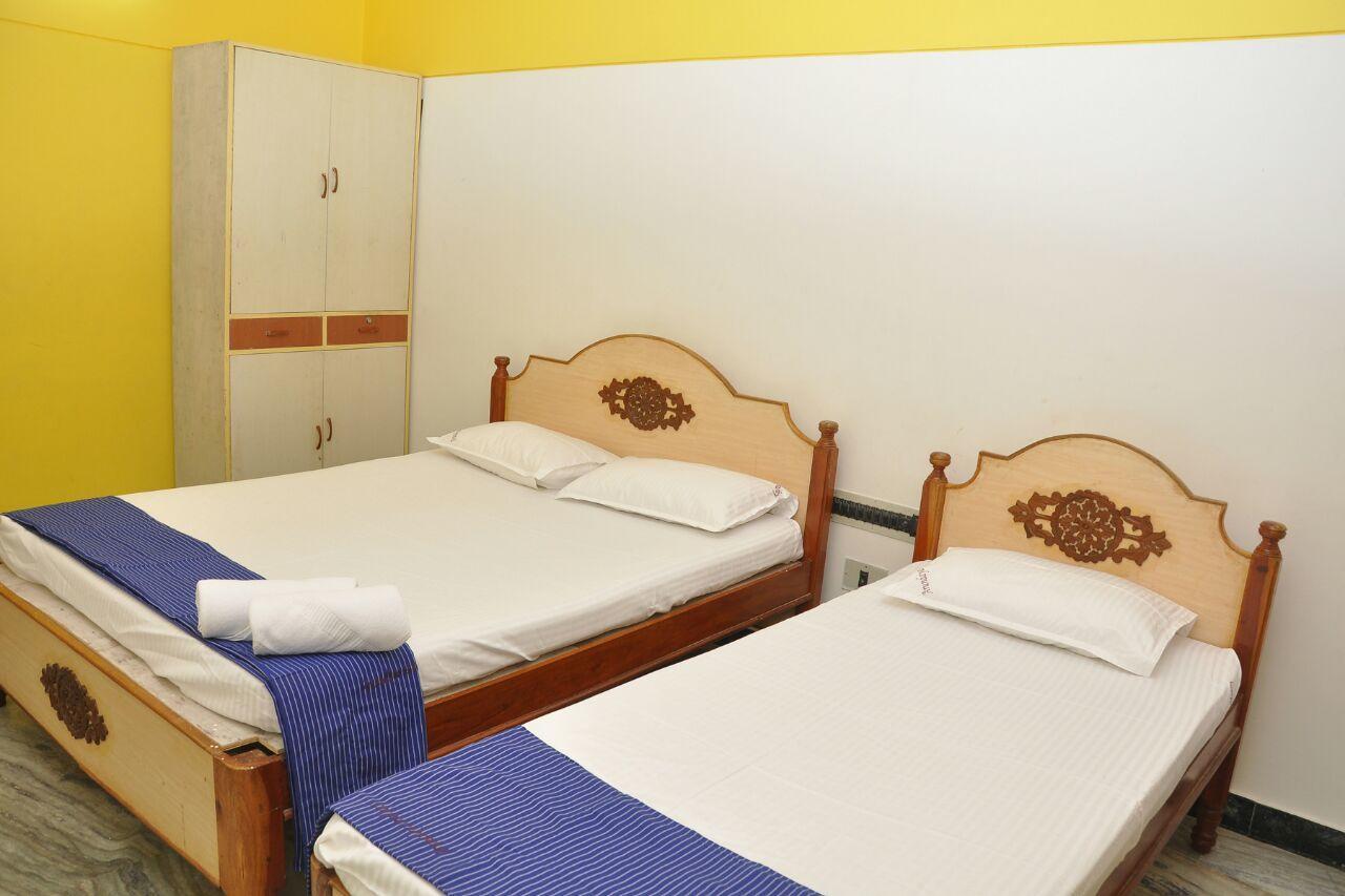 Arunaalaya Residency Hotel Tiruvannamalai Ngoại thất bức ảnh